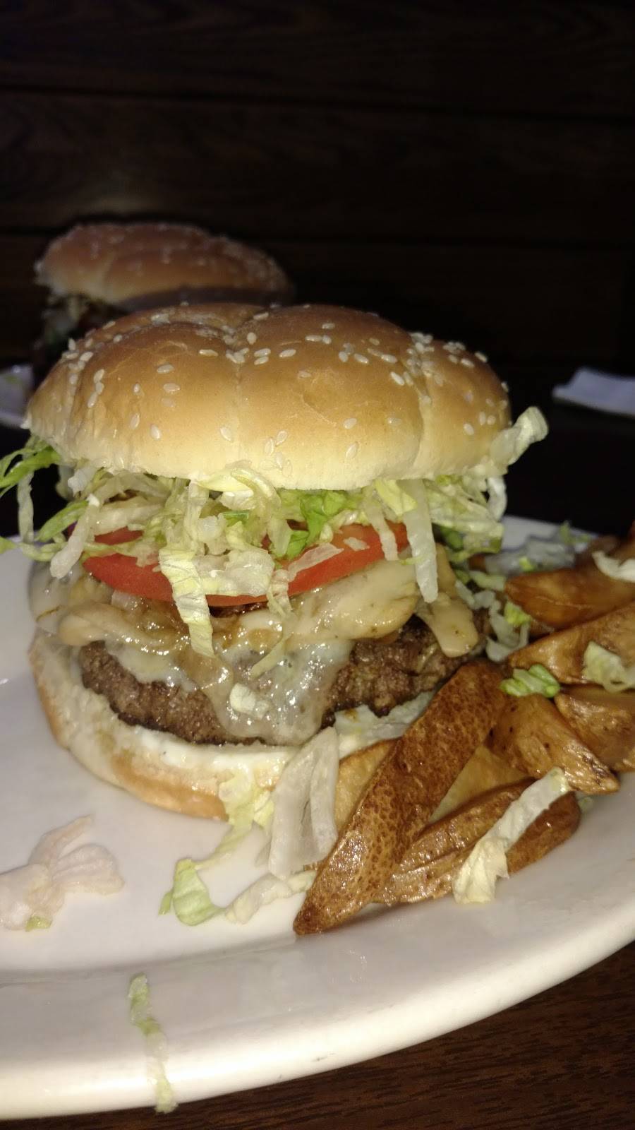 Village Deli Sub & Pub | restaurant | 2803 Wrightsboro Rd #28, Augusta, GA 30909, USA | 7067363691 OR +1 706-736-3691