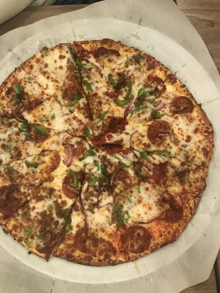 Giant Bambinos Pizza II | restaurant | 7520 El Cajon Blvd, La Mesa, CA 91942, USA | 6194634000 OR +1 619-463-4000