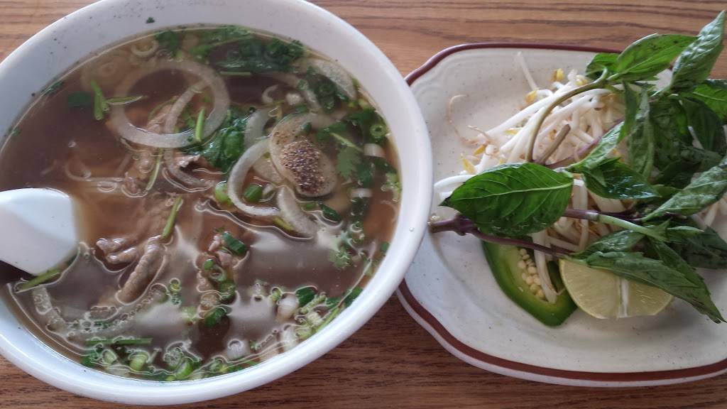 Pho Saigon Restaurant | restaurant | 10411 NE Fourth Plain Blvd #106, Vancouver, WA 98662, USA | 3602601689 OR +1 360-260-1689