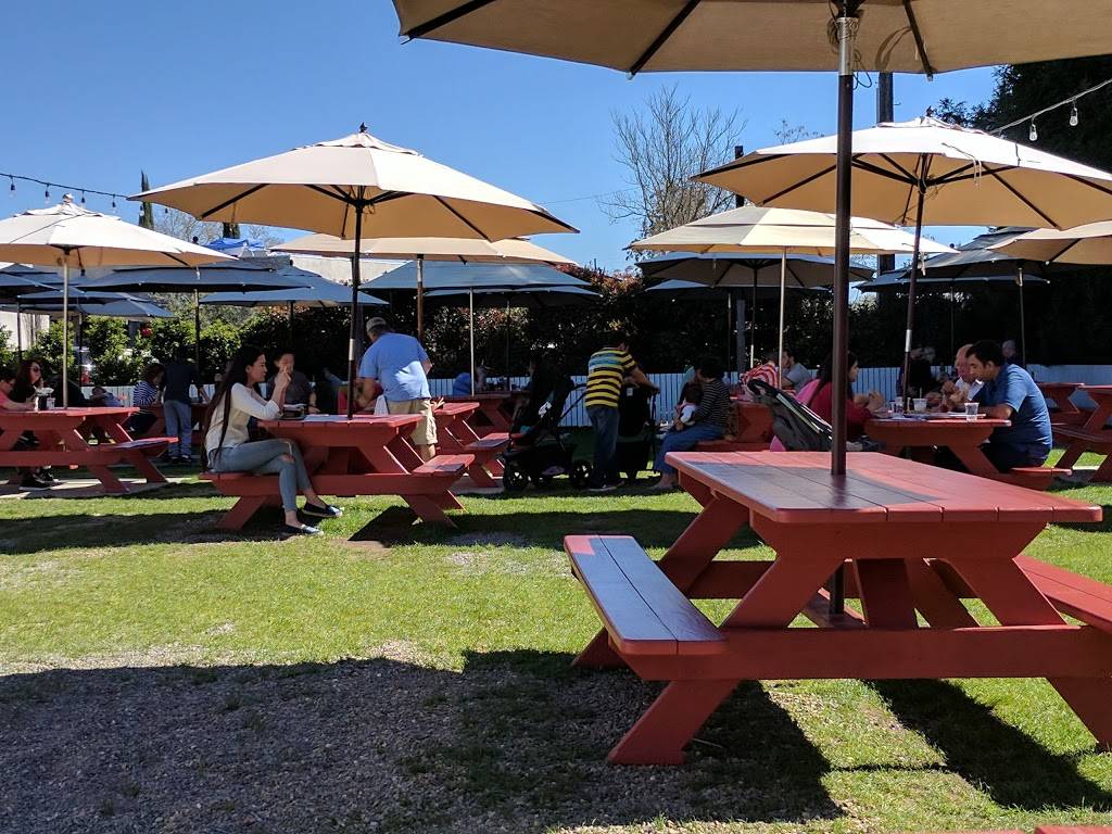 Gotts Roadside | restaurant | 933 Main St, St Helena, CA 94574, USA | 7079633486 OR +1 707-963-3486