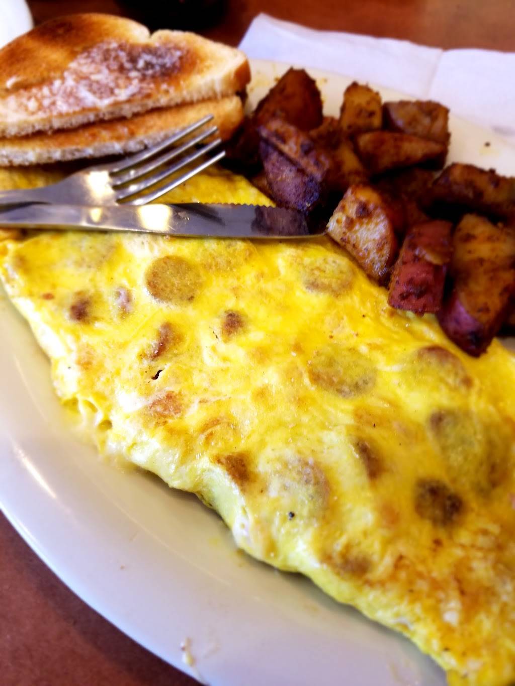 Culpeppers Bakery & Cafe | restaurant | 500 Cambridge St # 3, Worcester, MA 01610, USA | 5087558393 OR +1 508-755-8393