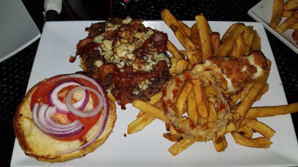 Hometown Grill | restaurant | 4856 Hog Mountain Rd, Flowery Branch, GA 30542, USA | 4707789230 OR +1 470-778-9230