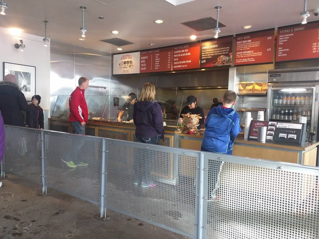 Chipotle Mexican Grill | restaurant | 5580 Excelsior Blvd, St Louis Park, MN 55416, USA | 9529229390 OR +1 952-922-9390