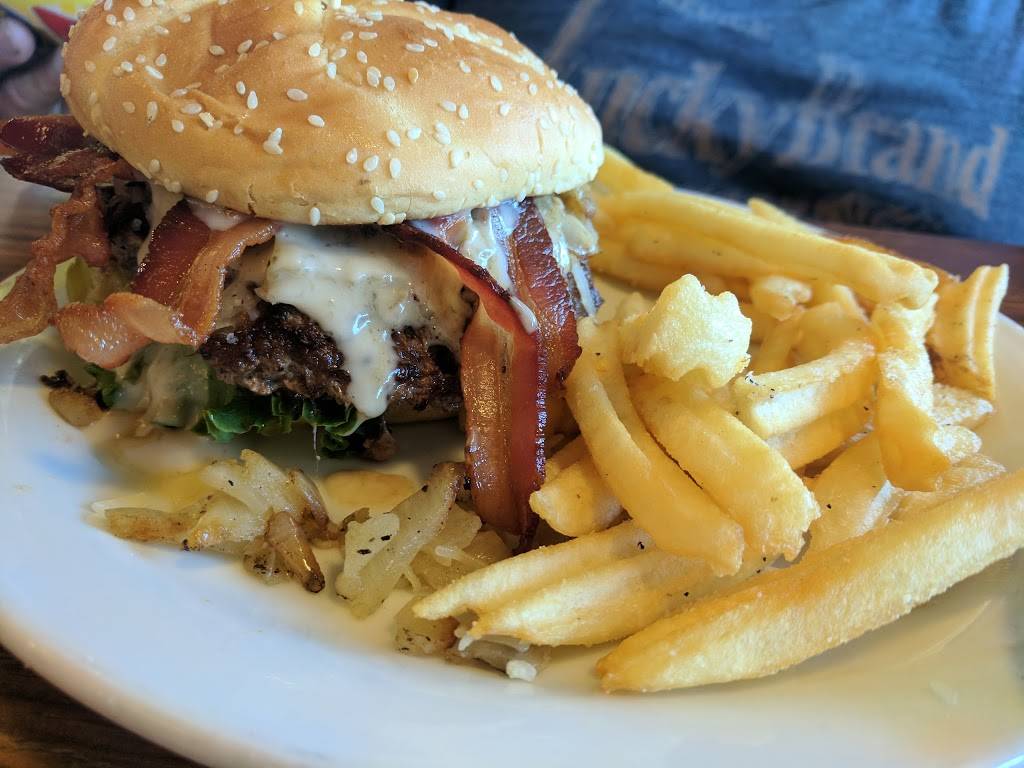 Dennys | restaurant | 5002 N 7th St, Phoenix, AZ 85014, USA | 6022797721 OR +1 602-279-7721