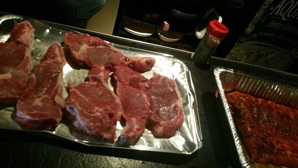 Corner Pocket Lounge | restaurant | 7304 St John St, Detroit, MI 48210, USA | 3135542460 OR +1 313-554-2460