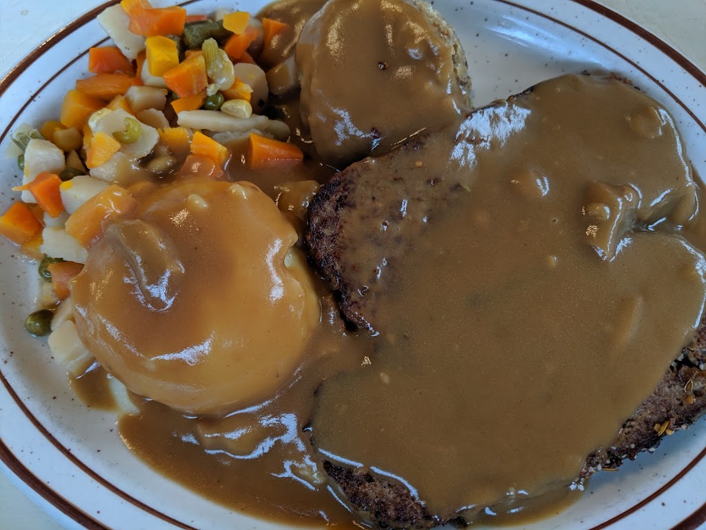 Hungry House | restaurant | 531 N Marquette Rd, Prairie du Chien, WI 53821, USA | 6083264346 OR +1 608-326-4346