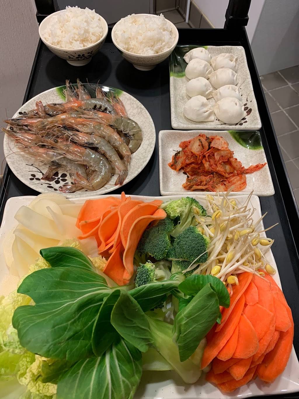 Grand Mongolian Hot Pot | restaurant | 510 W Touhy Ave, Park Ridge, IL 60068, USA | 2248184000 OR +1 224-818-4000