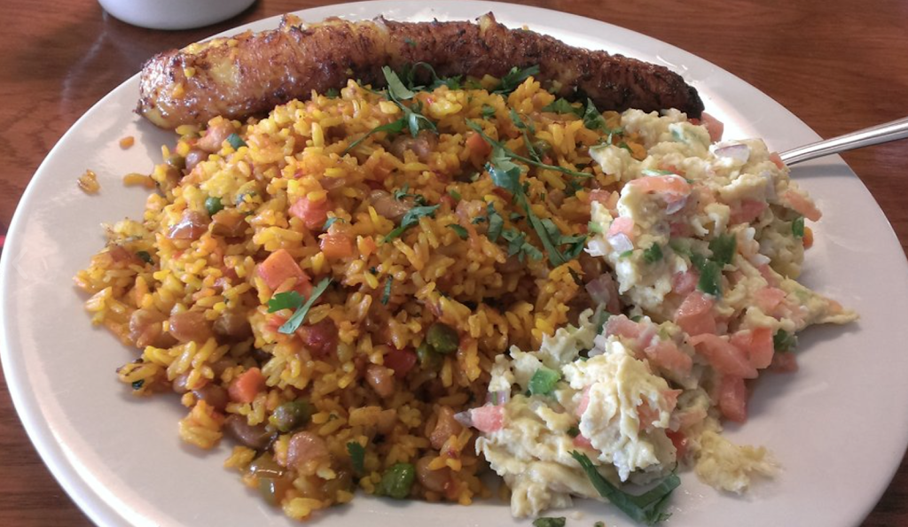 La Kabañita | restaurant | 35 White St, Danbury, CT 06810, USA | 2037905300 OR +1 203-790-5300