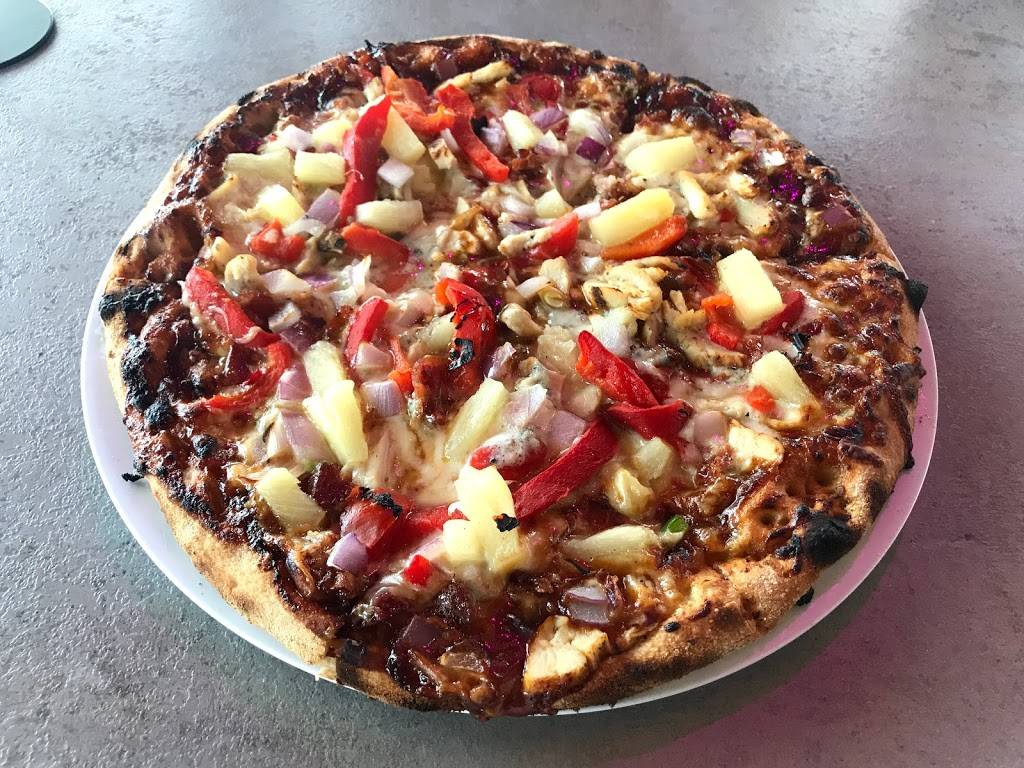 1000 Degrees Pizza Salad Wings of Heathrow | restaurant | 1109 International Pkwy Suite 1601, Lake Mary, FL 32746, USA | 4073330722 OR +1 407-333-0722