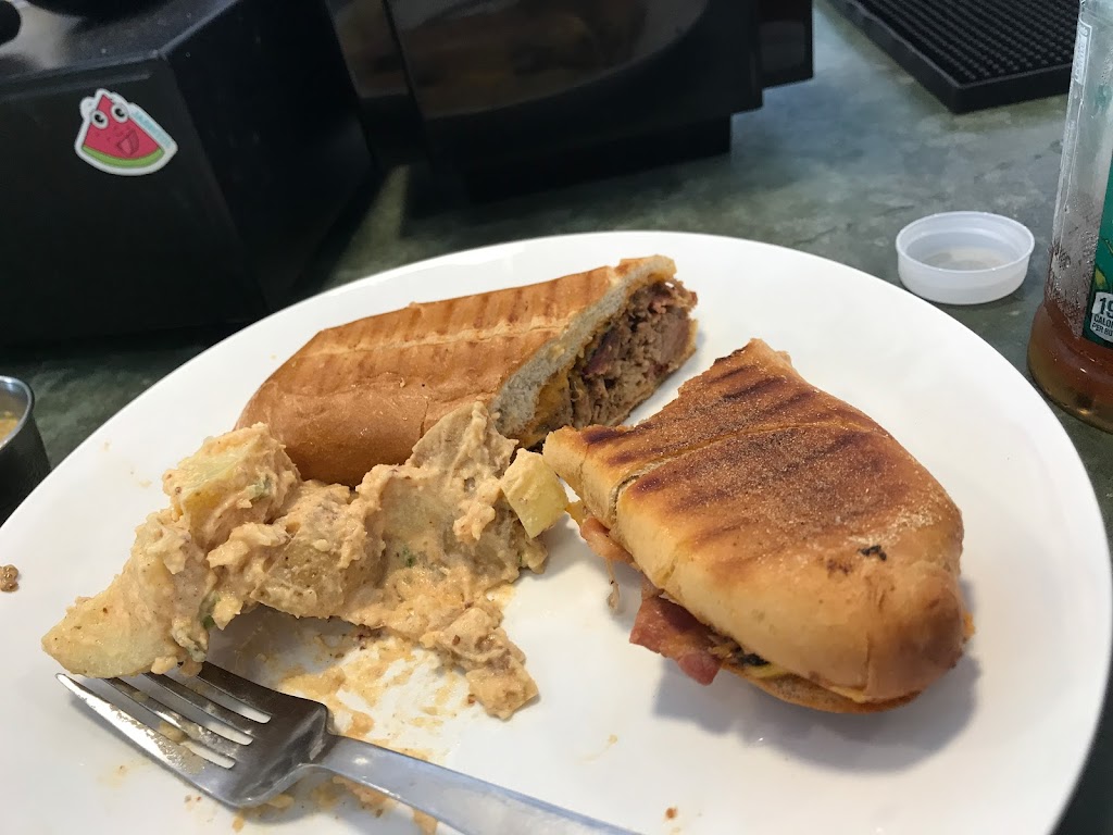 The Landing at Bluffs Landing | restaurant | 4234 Laguna Shores Rd, Corpus Christi, TX 78418, USA | 3612529861 OR +1 361-252-9861