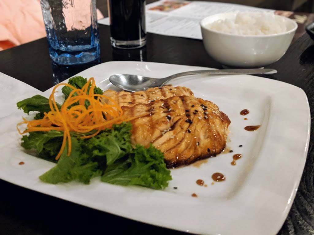 Montira Thai Restaurant | restaurant | 1845 Tower Dr, Glenview, IL 60026, USA | 8477303006 OR +1 847-730-3006