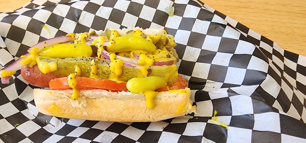 Pop-A-Top Sandwich Shop | restaurant | 2 E University Ave, Gainesville, FL 32601, USA | 3526920068 OR +1 352-692-0068