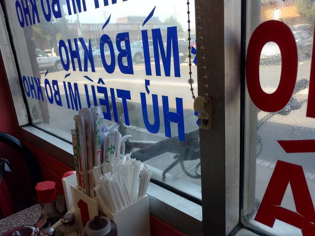 Pho Quyen Food To Go | restaurant | 6944 Westminster Blvd, Westminster, CA 92683, USA | 7148960928 OR +1 714-896-0928