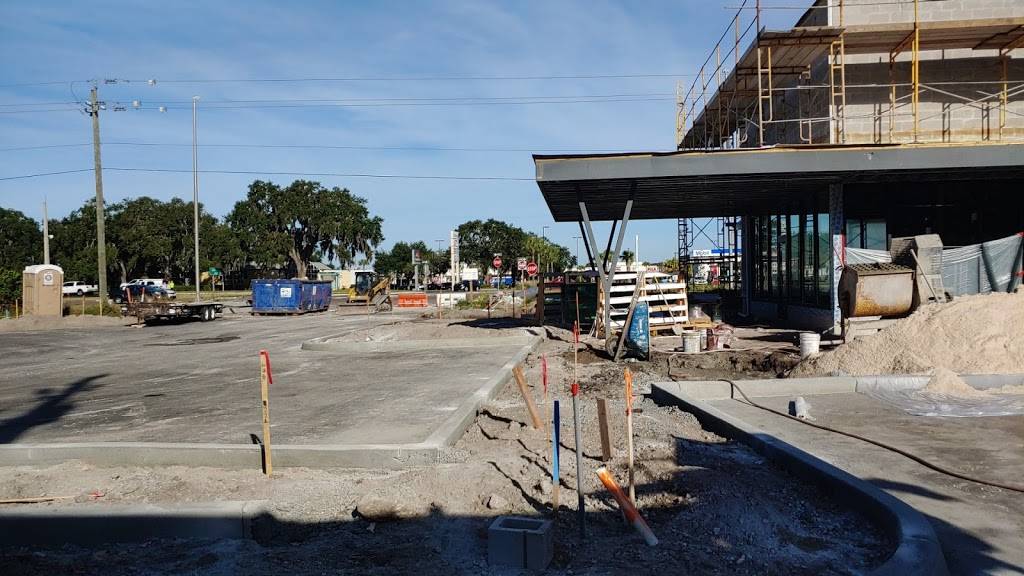 Starbucks | cafe | 6285 US 301 N, Ellenton, FL 34222, USA | 9417133322 OR +1 941-713-3322