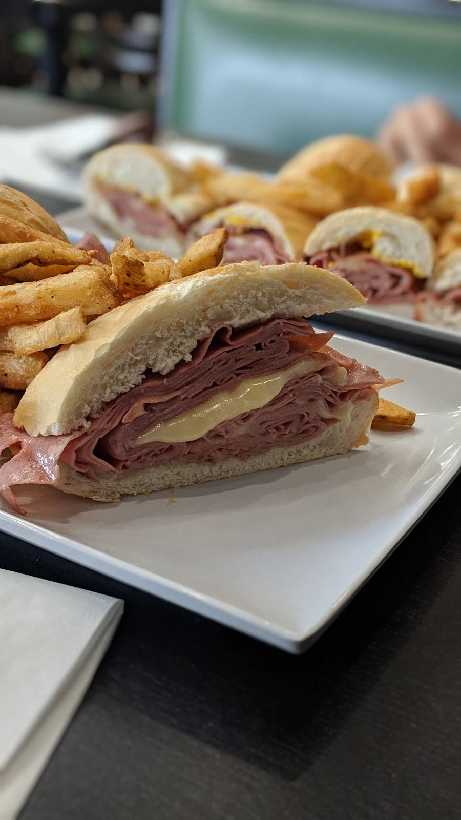 Hocca Bar | restaurant | 8001 S Orange Blossom Trail, Orlando, FL 32809, USA | 4079881886 OR +1 407-988-1886