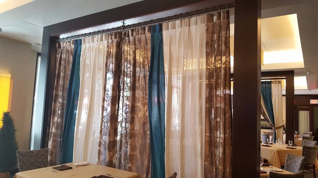 Savor | restaurant | 28 Old Falls St, Niagara Falls, NY 14303, USA | 7162102580 OR +1 716-210-2580