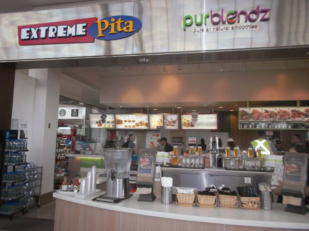 Extreme Pita | restaurant | 6301 Silver Dart Dr, Mississauga, ON L5P 1B2, Canada | 4167769761 OR +1 416-776-9761