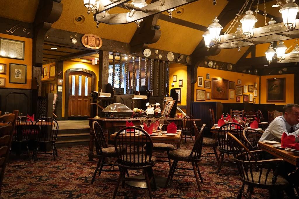 Gullivers | restaurant | 18482 MacArthur Blvd, Irvine, CA 92612, USA | 9497338695 OR +1 949-733-8695