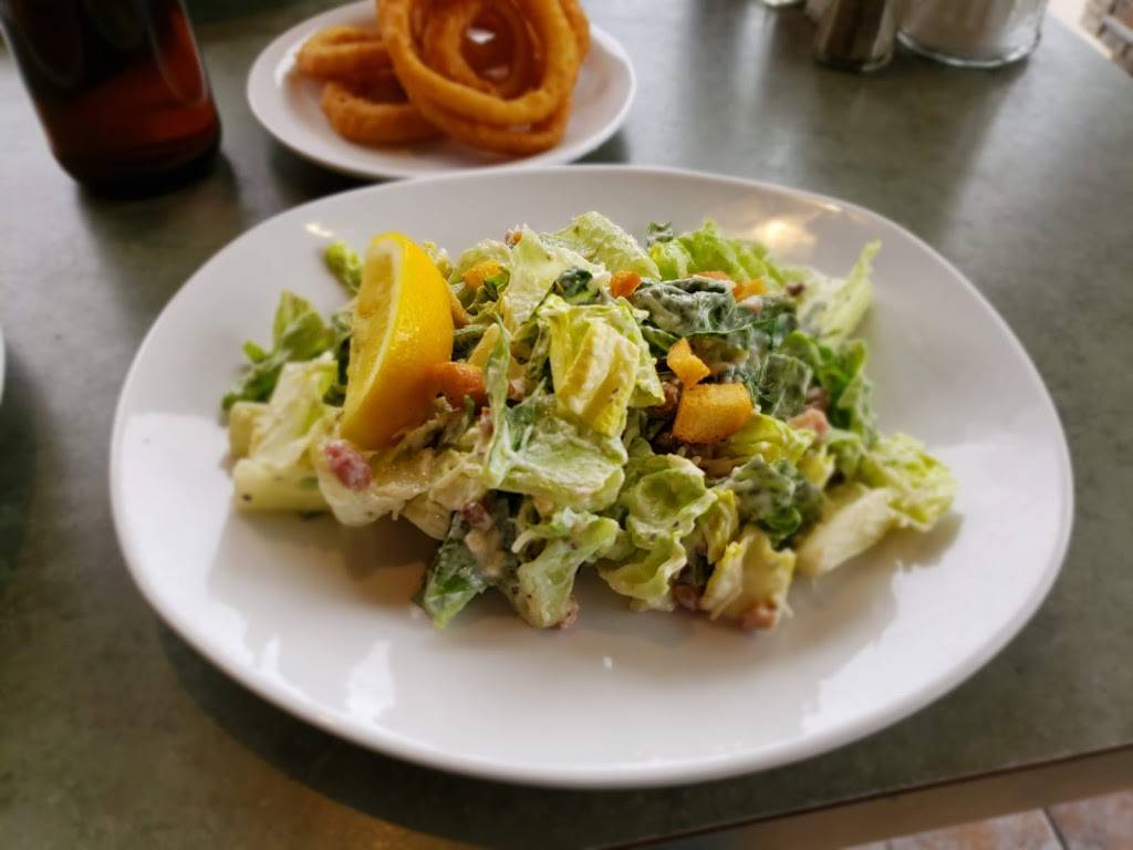 Railside Restaurant | restaurant | 112 Peter St, Port Hope, ON L1A 1C5, Canada | 9058852938 OR +1 905-885-2938