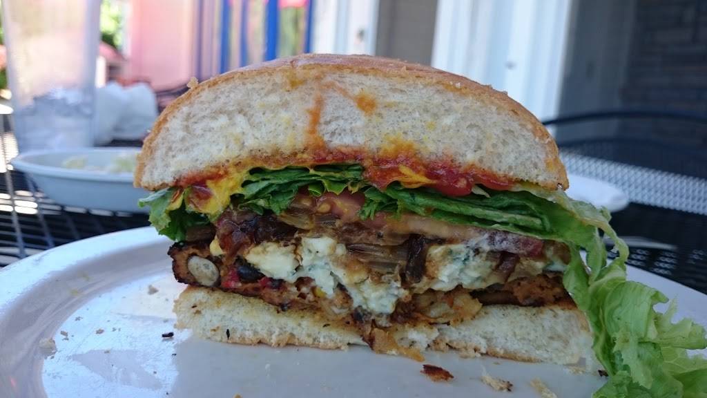 Gibraltar Grill | restaurant | 3993 Main St, Fish Creek, WI 54212, USA | 9208684745 OR +1 920-868-4745