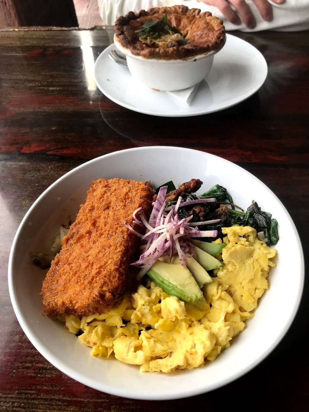 Goosetown Café | restaurant | 203 N Linn St, Iowa City, IA 52245, USA | 3193511924 OR +1 319-351-1924