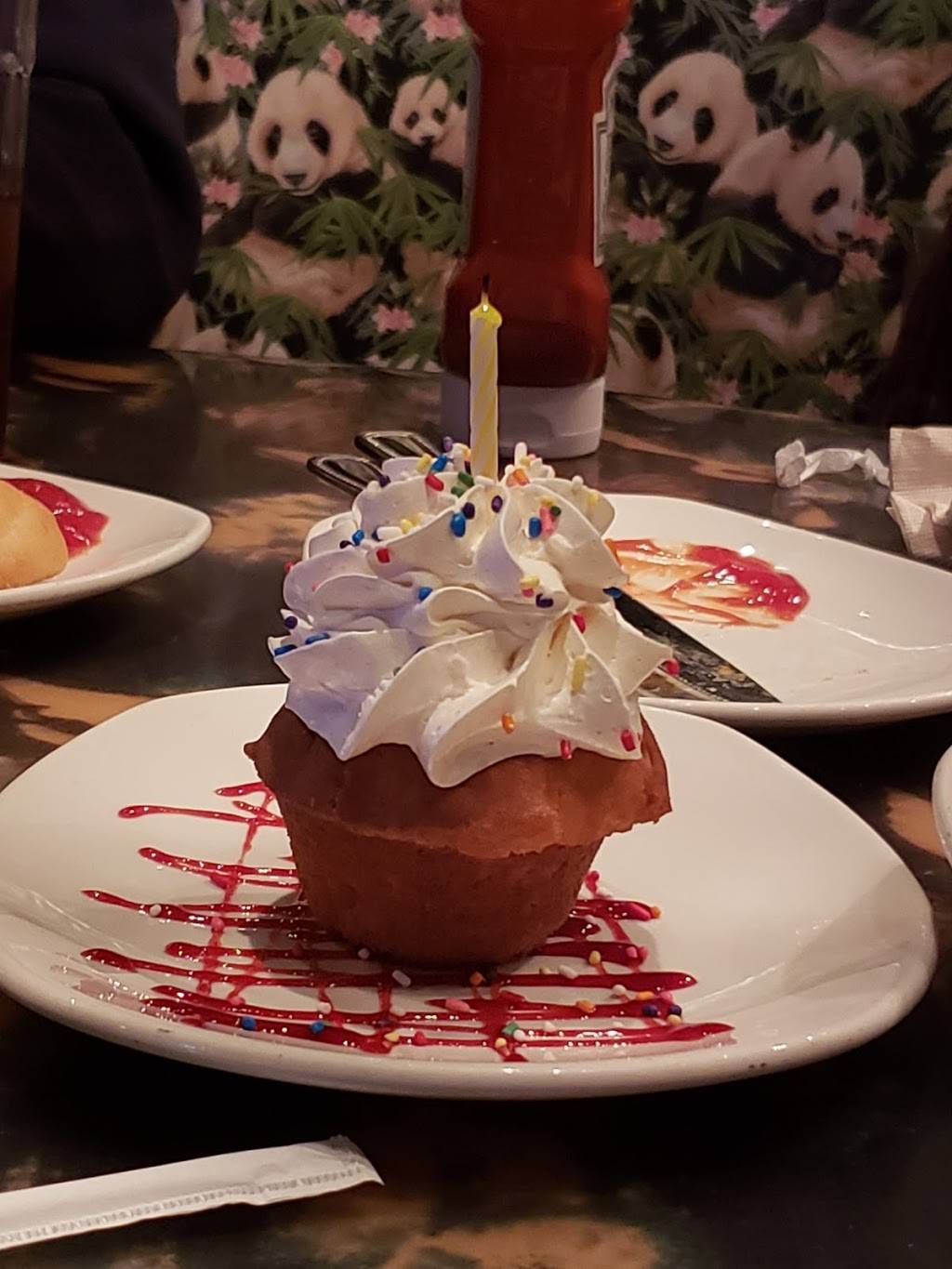 Rainforest Cafe | restaurant | 6170 W Grand Ave, Gurnee, IL 60031, USA | 8478557800 OR +1 847-855-7800