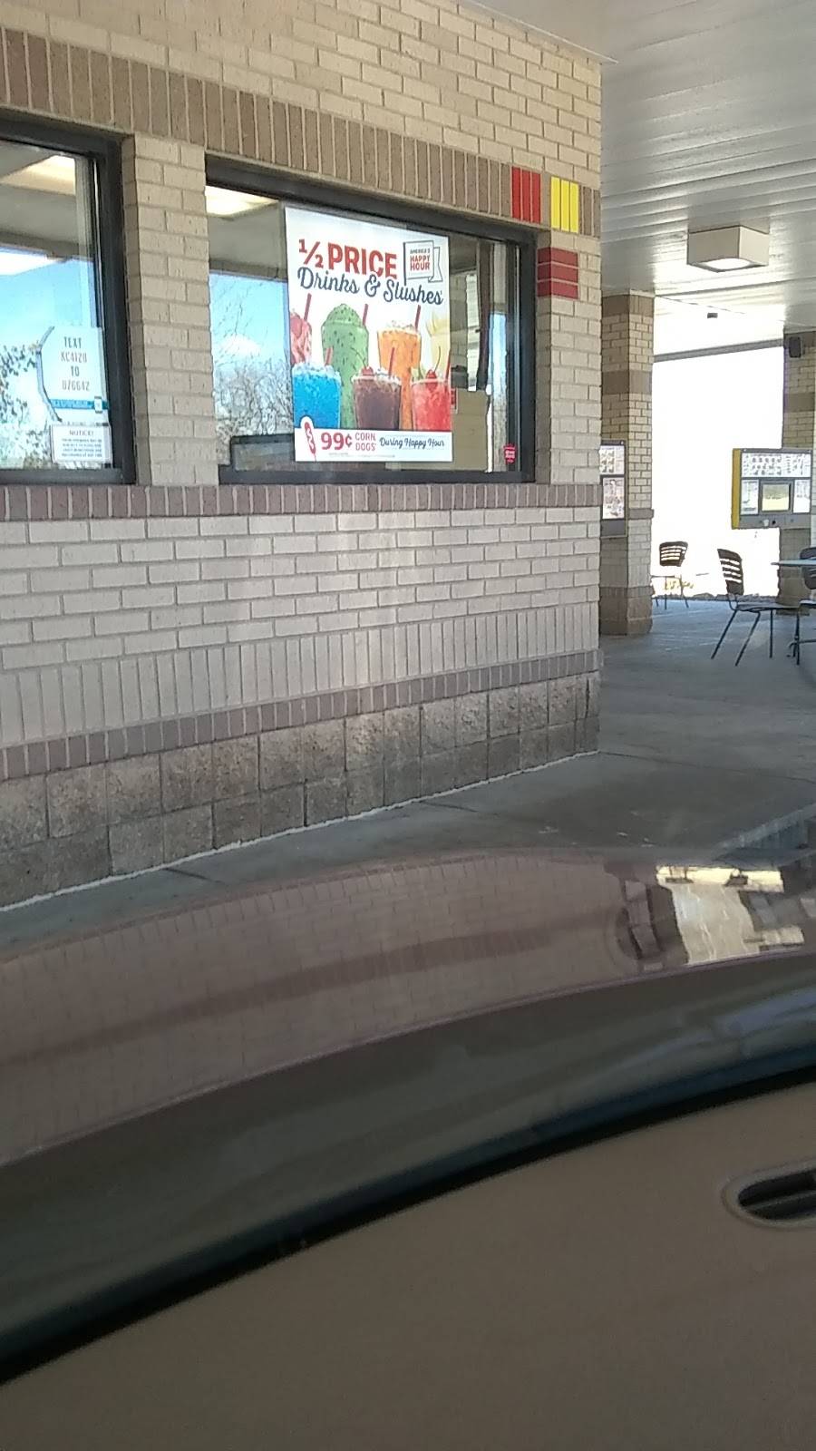 Sonic Drive-In | restaurant | 1265 E 119th St, Olathe, KS 66061, USA | 9132540219 OR +1 913-254-0219