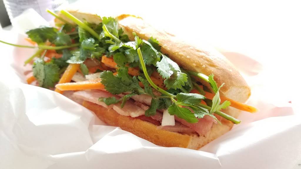 Banh Mi House | restaurant | 2701 San Bruno Ave, San Francisco, CA 94134, USA | 4157695556 OR +1 415-769-5556