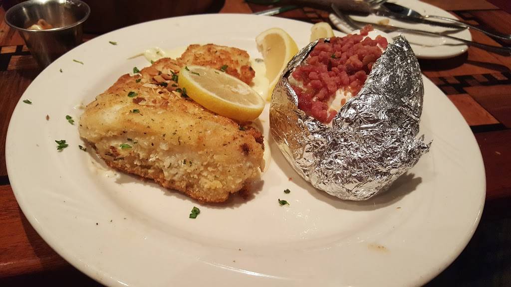 Pelicans | restaurant | 9800 Montgomery Blvd NE, Albuquerque, NM 87111, USA | 5052987678 OR +1 505-298-7678