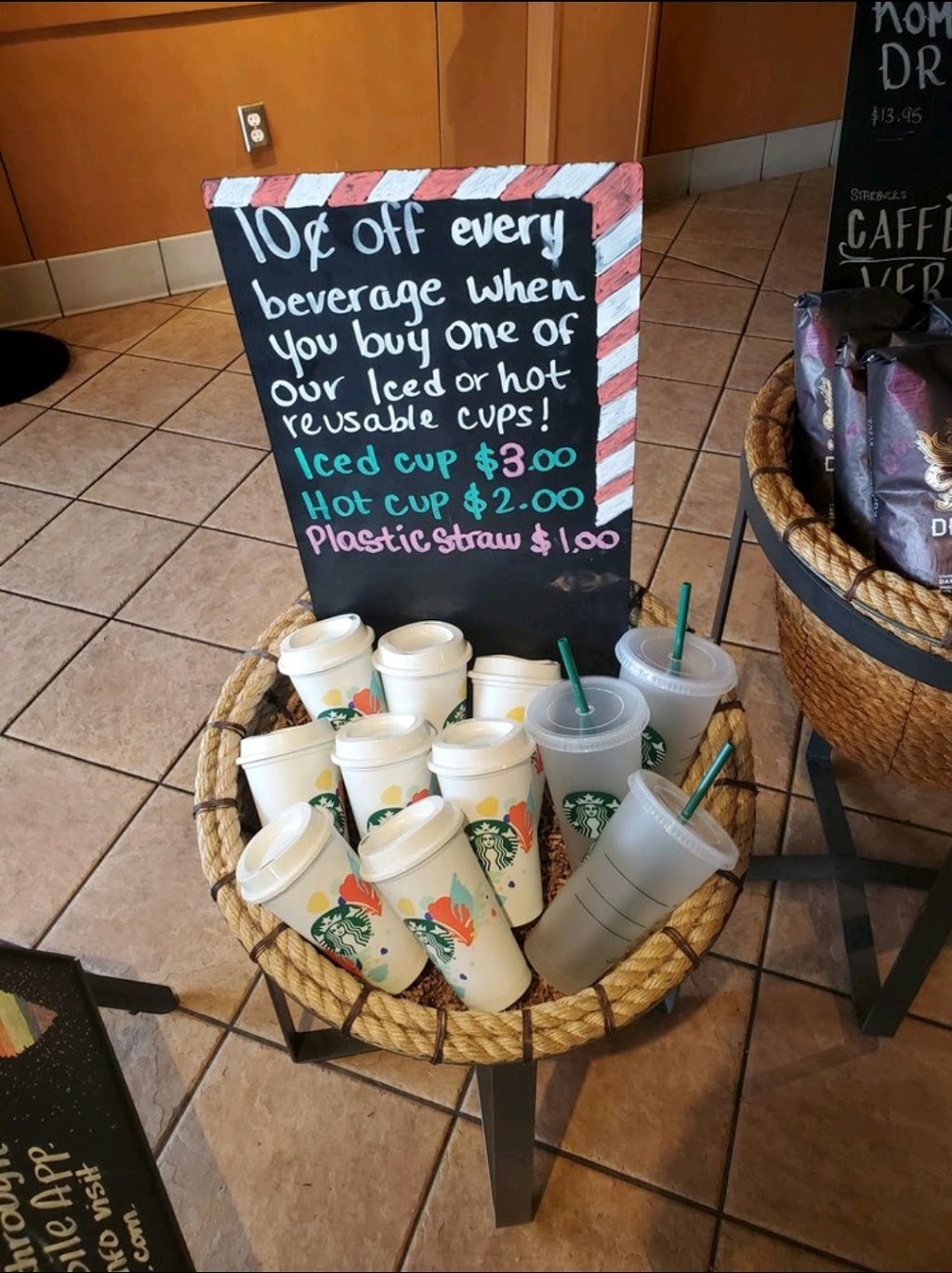Starbucks | cafe | 827 N Nob Hill Rd, Plantation, FL 33324, USA | 9543820559 OR +1 954-382-0559