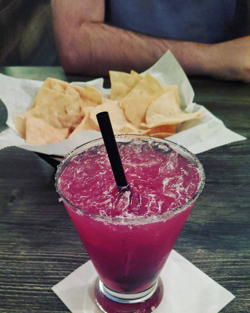 Catrinas Mexican Kitchen & Cantina | restaurant | 2925 E Battlefield Rd #105, Springfield, MO 65804, USA | 4173501006 OR +1 417-350-1006