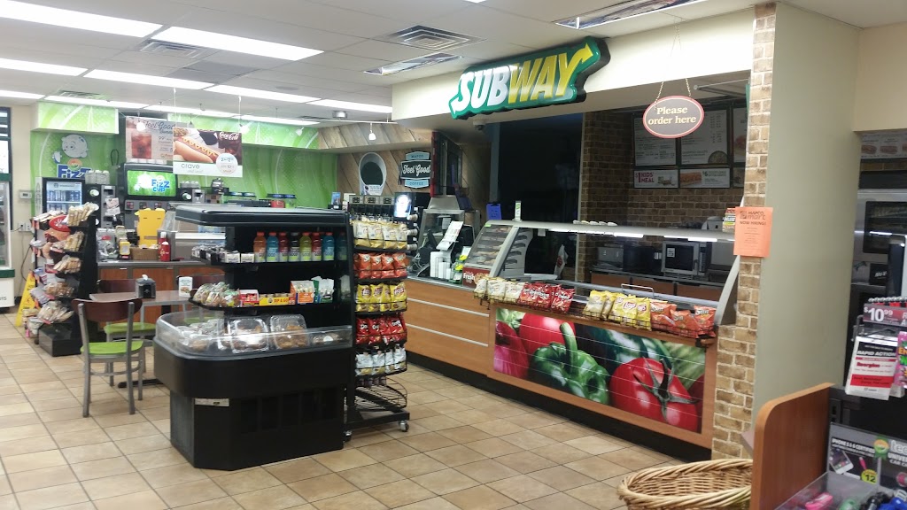 MAPCO Mart | restaurant | 8631 Main Street, TN-25, Cross Plains, TN 37049, USA | 6156542599 OR +1 615-654-2599