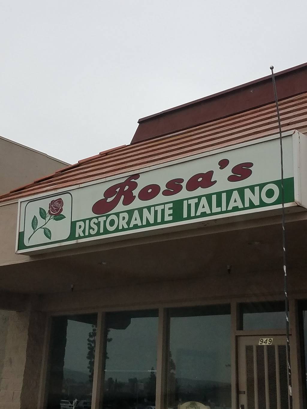Rosas Italian Restaurant | restaurant | 949 W Henderson Ave, Porterville, CA 93257, USA | 5597816423 OR +1 559-781-6423