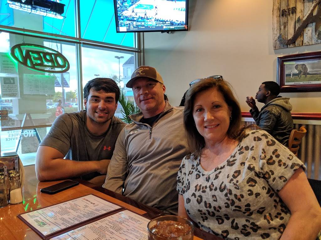 Wingers Sports Grill | restaurant | 7929 Vaughn Rd, Montgomery, AL 36116, USA | 3343963279 OR +1 334-396-3279