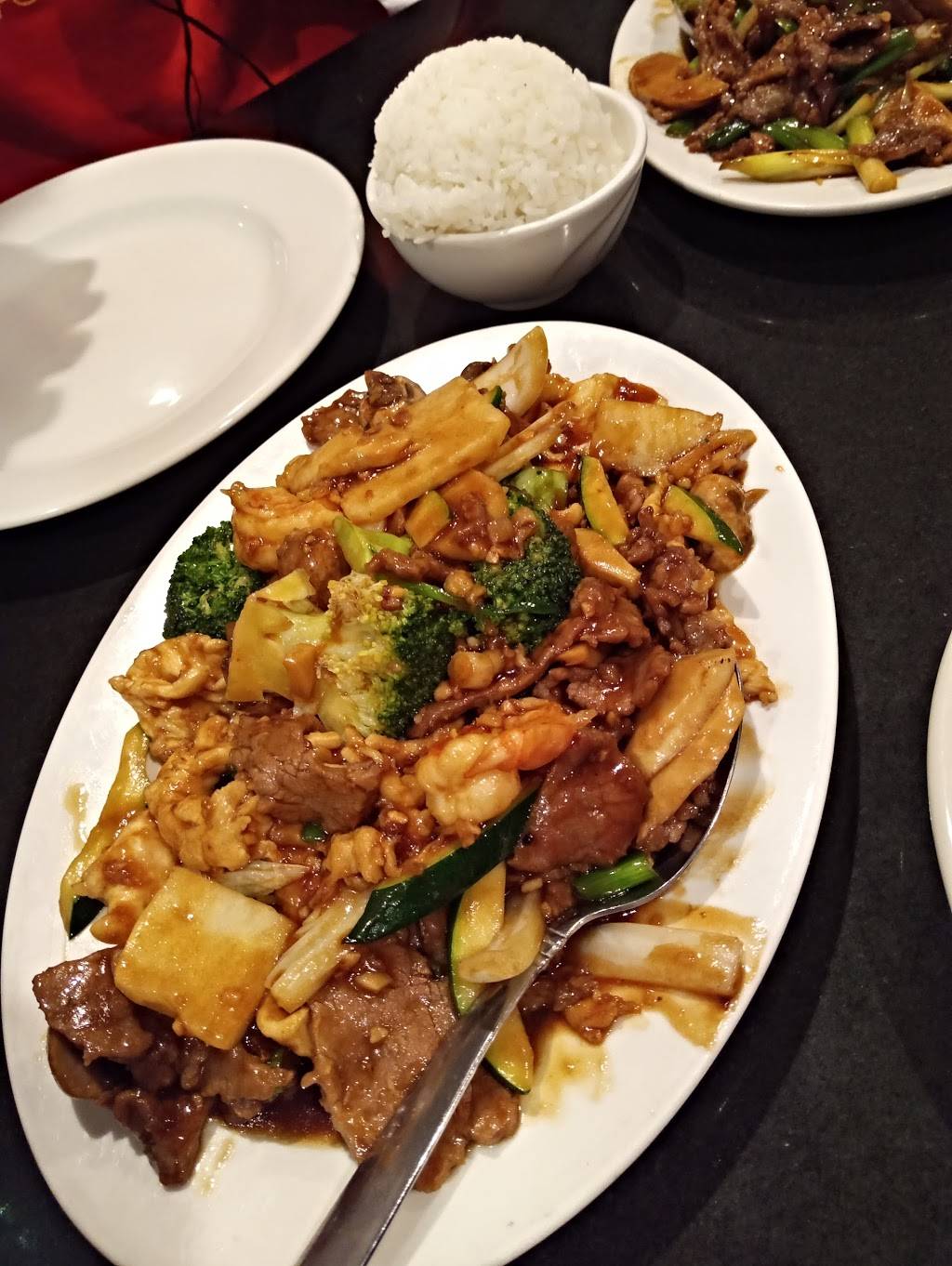 Pine & Bamboo Garden | restaurant | 10915 Shawnee Mission Pkwy, Shawnee, KS 66203, USA | 9132689545 OR +1 913-268-9545