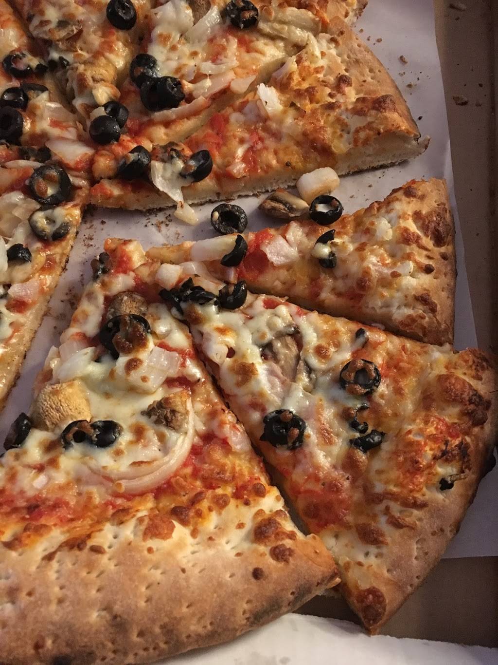 PIZZERIA HUB Inc. | restaurant | 240 Richmond St, London, ON N6B 2H6, Canada | 5196018482 OR +1 519-601-8482