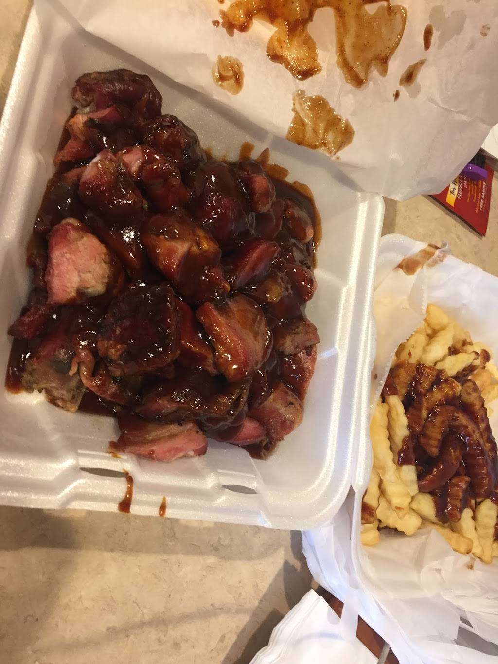 Bills BBQ & Liquor | restaurant | 4414 N 24th St, Omaha, NE 68110, USA | 4024515076 OR +1 402-451-5076