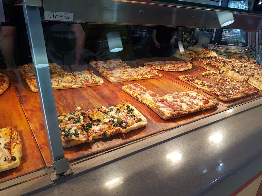 Sbarro | meal delivery | 1668 Collins Ave, South Beach, FL 33139, USA | 3056749388 OR +1 305-674-9388