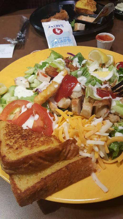 Zaxbys Chicken Fingers & Buffalo Wings | restaurant | 8175 High Pointe Dr, Newburgh, IN 47630, USA | 8124901199 OR +1 812-490-1199