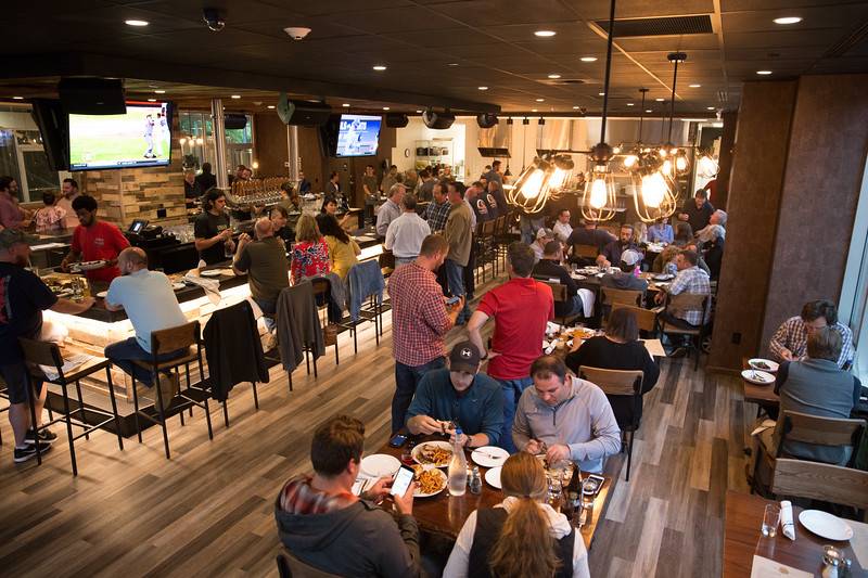 Urban Village Brewing Company | restaurant | 1001 N 2nd St, Philadelphia, PA 19123, USA | 2676871961 OR +1 267-687-1961