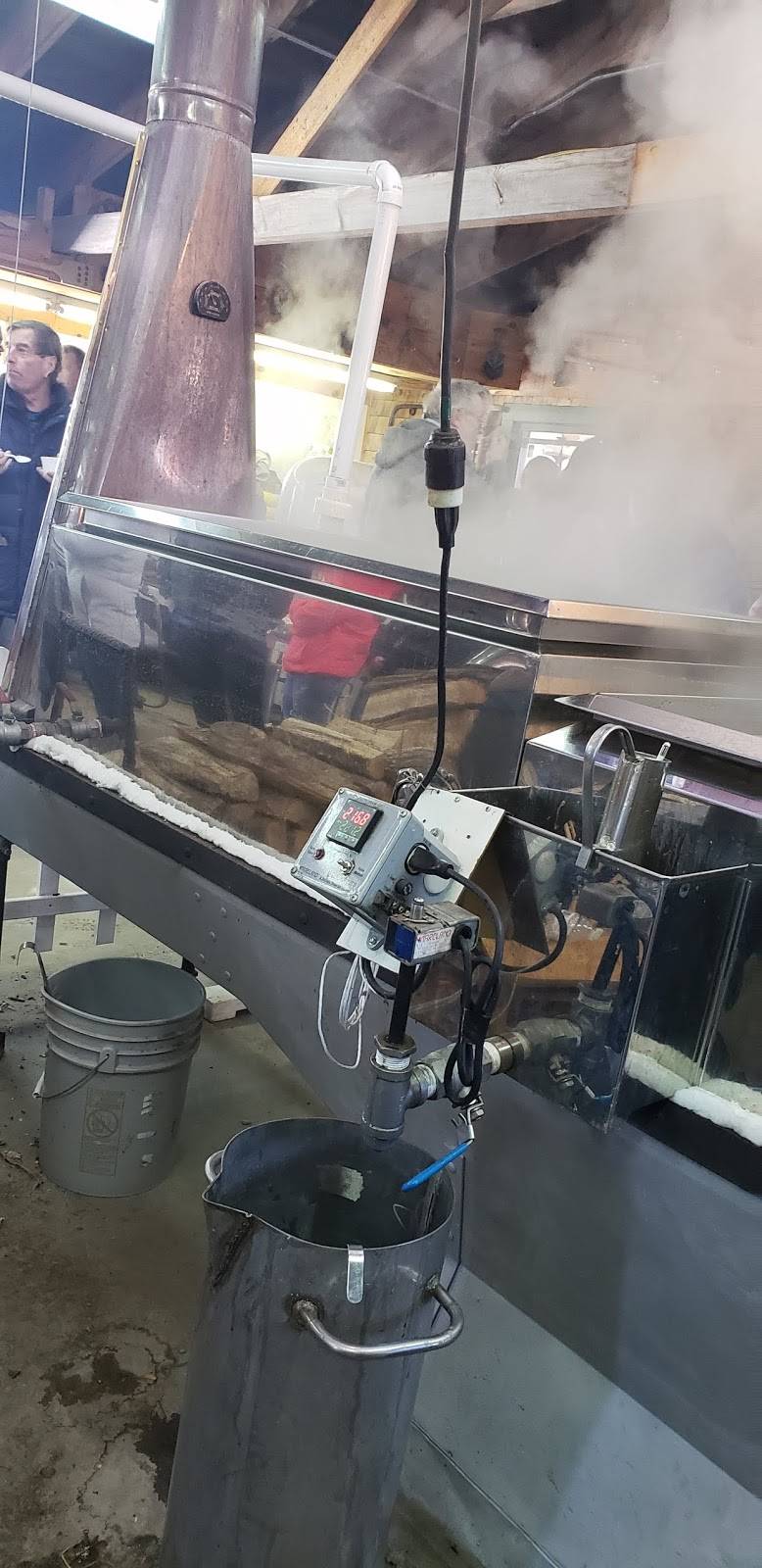 Bacon Farm Maple Products | restaurant | 1427 Pond Rd, Sidney, ME 04330, USA | 2075475053 OR +1 207-547-5053