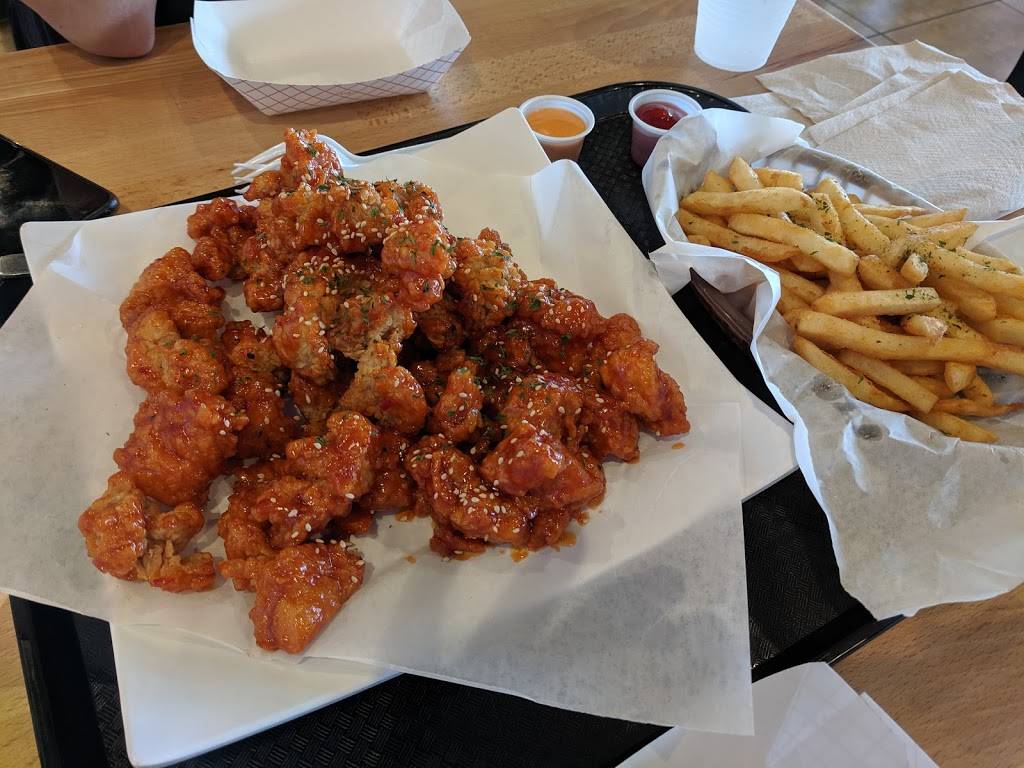 Hotsome Chicken | restaurant | 10020 Long Point Rd, Houston, TX 77055, USA | 8325381038 OR +1 832-538-1038