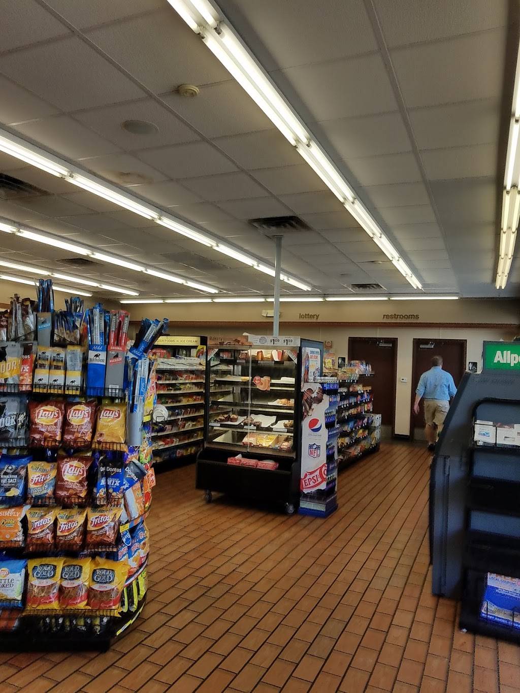 Circle K | meal takeaway | 6125 FL-100, Flagler Beach, FL 32136, USA | 3864392590 OR +1 386-439-2590