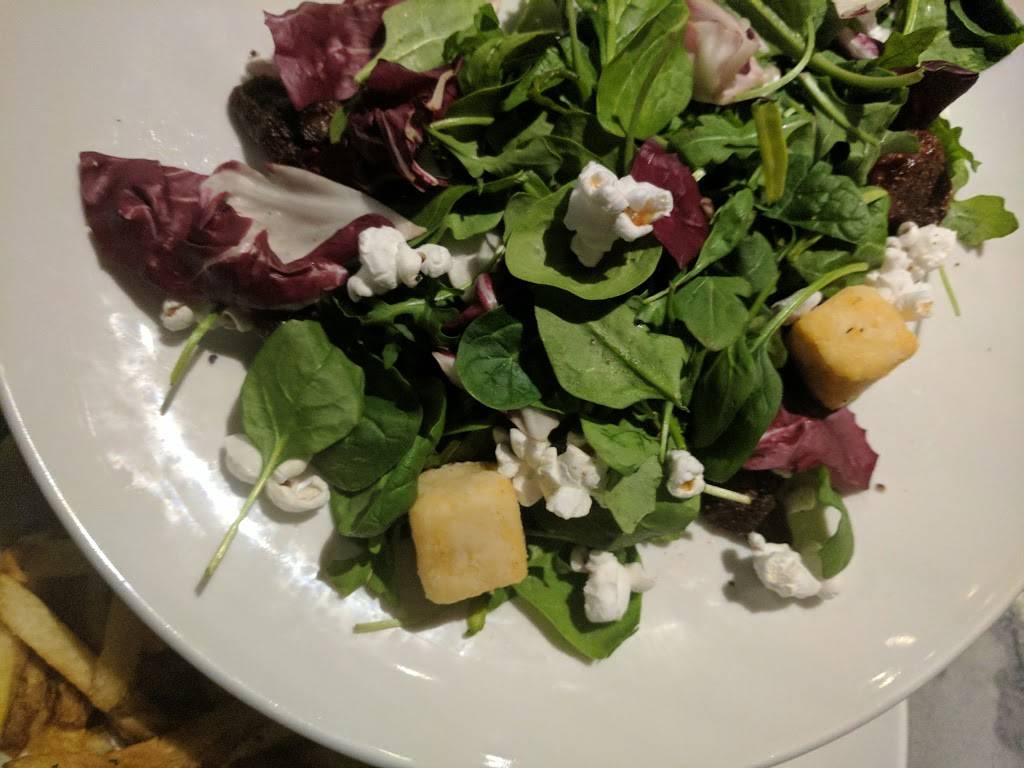 One Fifty One Kitchen | Bar | restaurant | 151 N York St, Elmhurst, IL 60126, USA | 3319797198 OR +1 331-979-7198