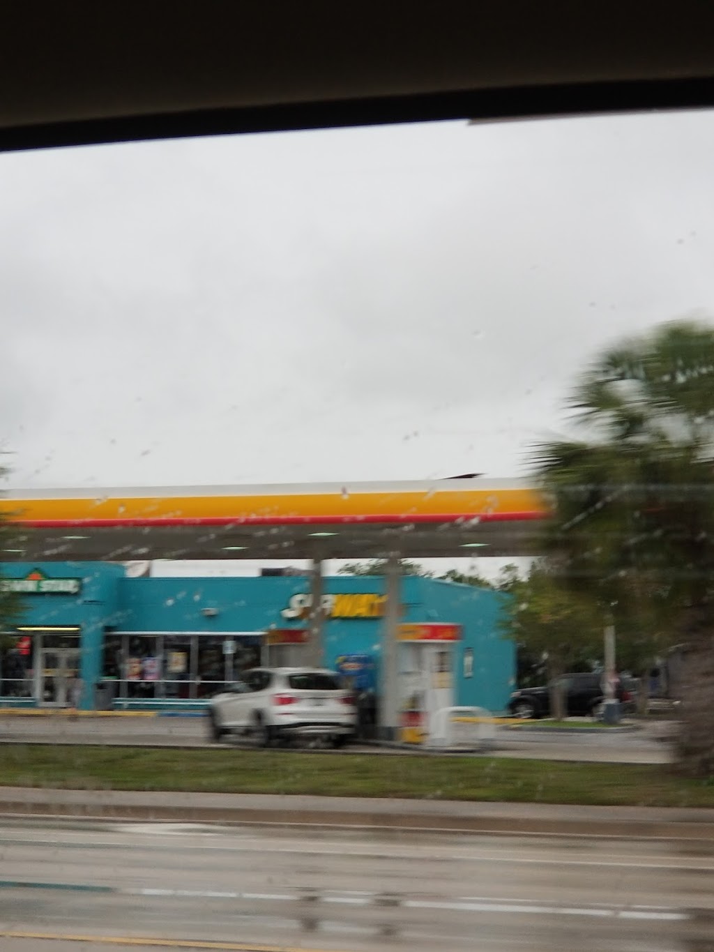 Shell | restaurant | 1865 Park St, 1865 FL-70 W, Okeechobee, FL 34972, USA | 8633570116 OR +1 863-357-0116