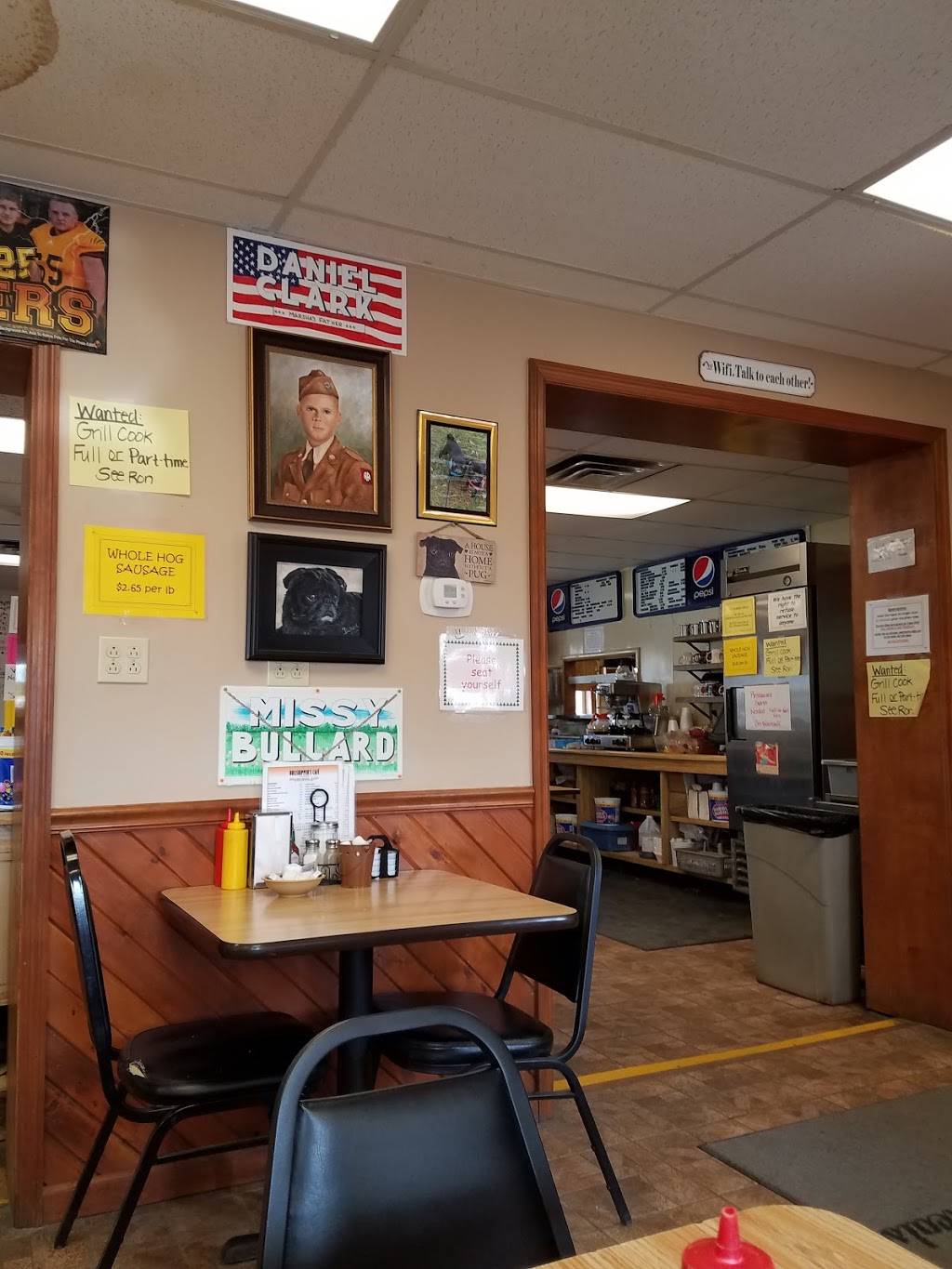 Bullshipper’s Cafe | restaurant | 830 E Main St, Logansport, IN 46947, USA | 5747226565 OR +1 574-722-6565