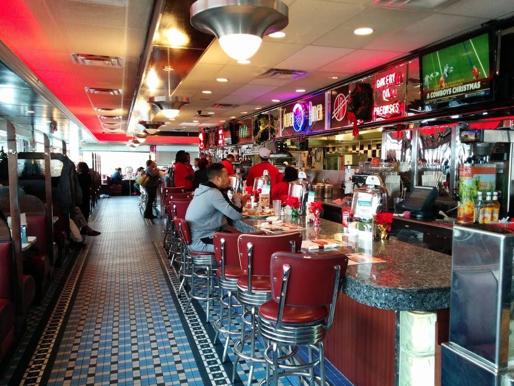 Silver Diner- Cherry Hill | restaurant | 2131 NJ-38, Cherry Hill, NJ 08002, USA | 8569101240 OR +1 856-910-1240