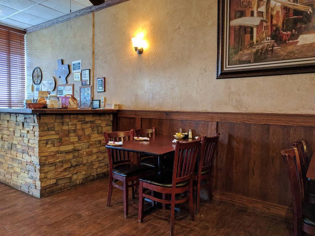 Roma Italian Restaurant | restaurant | 1919 TX-121, Bonham, TX 75418, USA | 9035833292 OR +1 903-583-3292