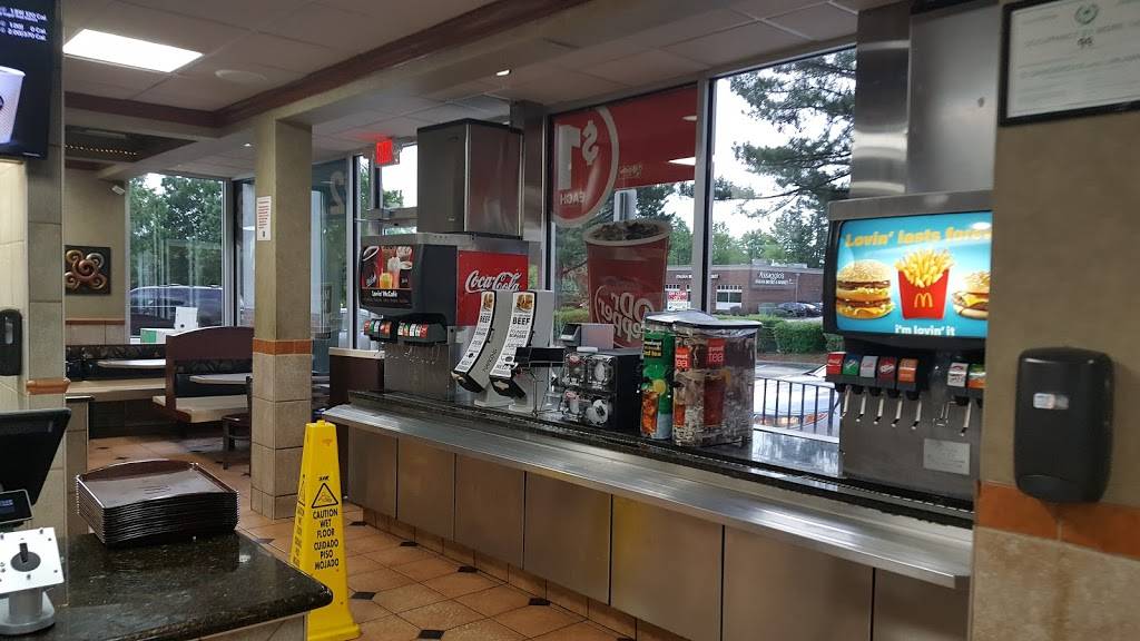 McDonalds | cafe | 3508 W Millbrook Rd, Raleigh, NC 27613, USA | 9197813702 OR +1 919-781-3702