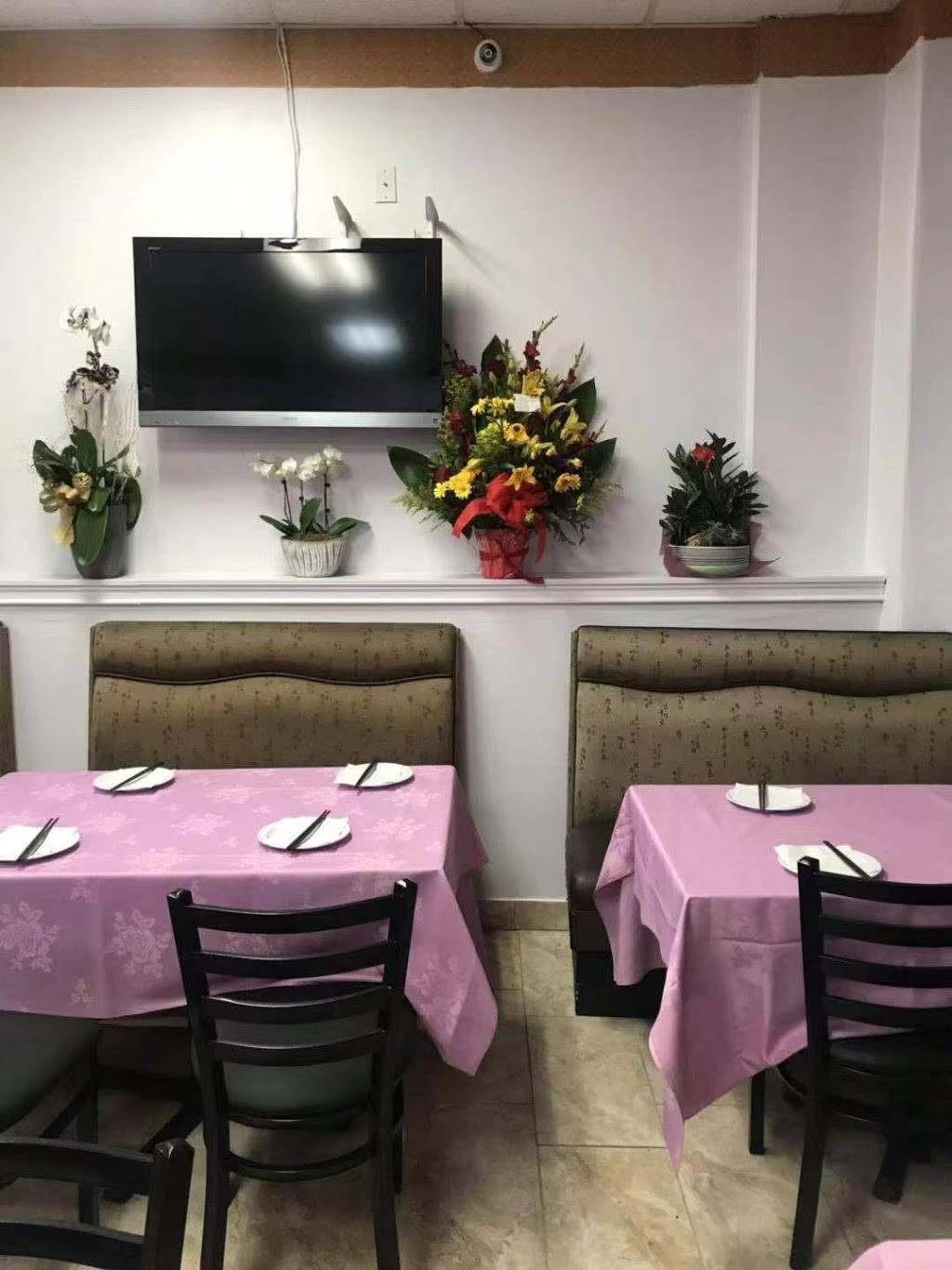 Y&J Gourmet | restaurant | 701 N Fair Oaks Ave, Pasadena, CA 91103, USA | 6268071333 OR +1 626-807-1333